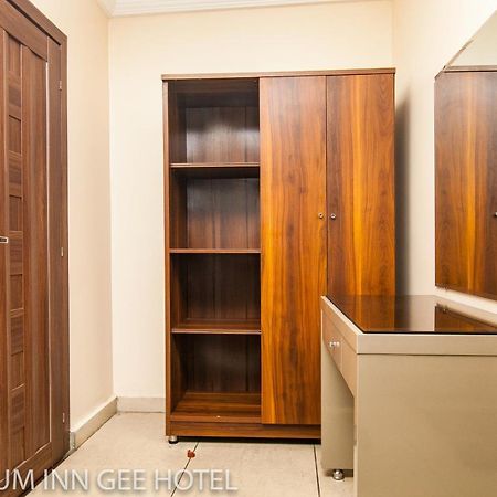 Platinum Inn Gee Hotel Suru Lere Zewnętrze zdjęcie