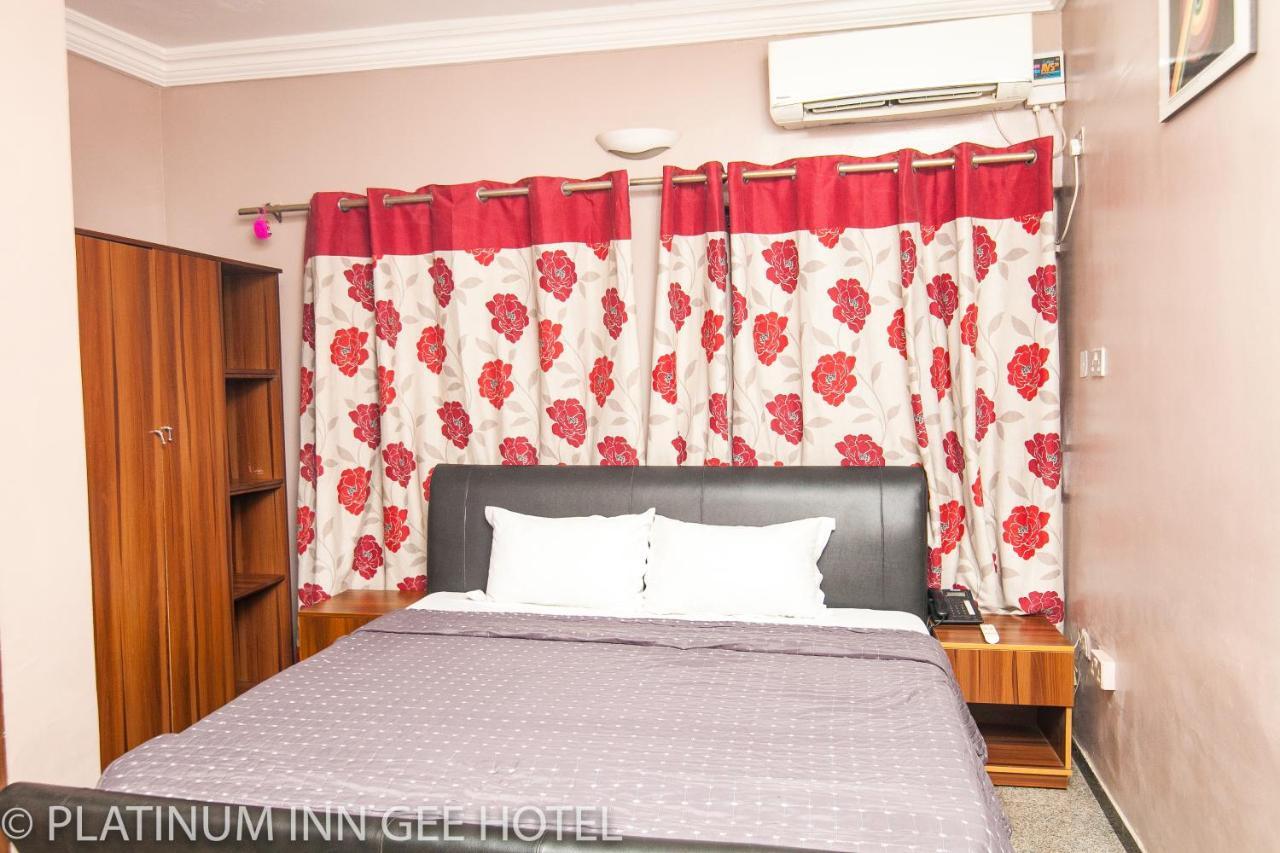 Platinum Inn Gee Hotel Suru Lere Zewnętrze zdjęcie